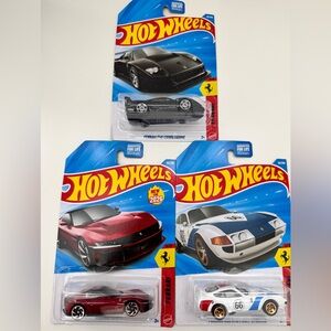 Ferrari Toy Car Assortment - Blue, Black, Red (3-Pack)